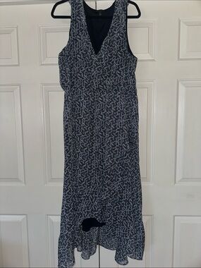 Banana Republic Navy & White Sleeveless High-Low Maxi Dress